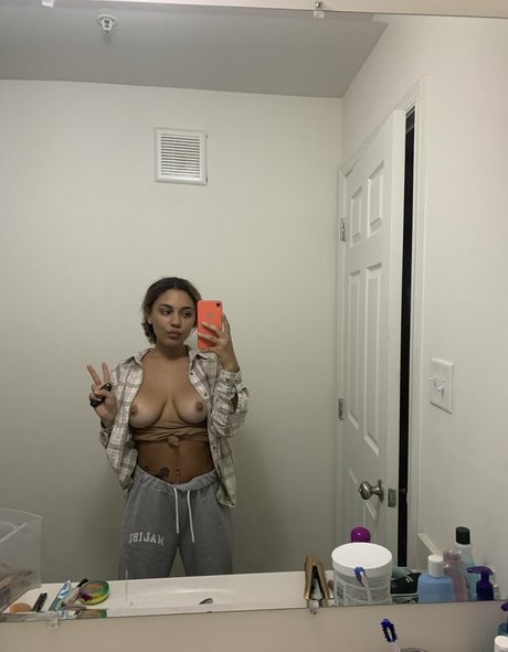 victoriavixo porn actress archive