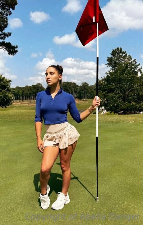 brunette onlyfans beautiful naked image