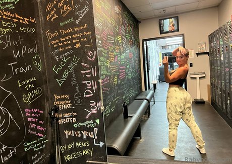 rahyndee naked actress photos