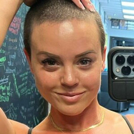 rahyndee hd pornstar picture