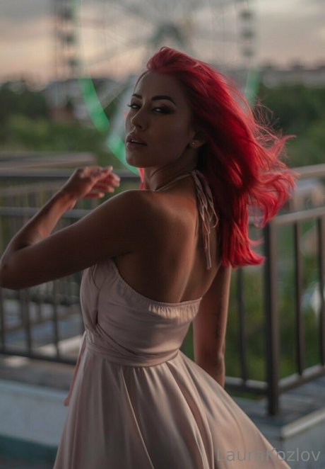 laurakozlovvfree star hot photos