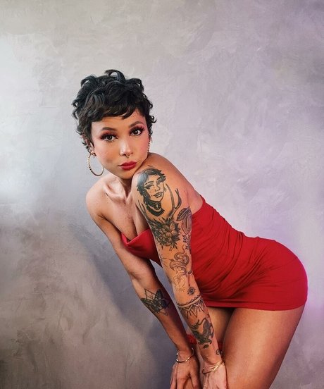 Tabata Chang pornstar nudes gallery