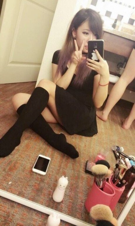 skinny brunette onlyfans erotic archive