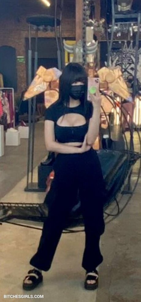 fitness milf onlyfans sexy nude photos