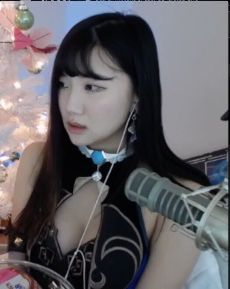 chubby princess onlyfans free naked archive