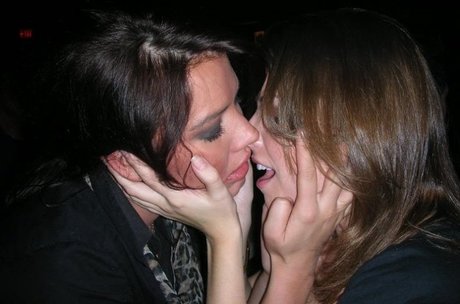 Anna Kendrick pornstar free image