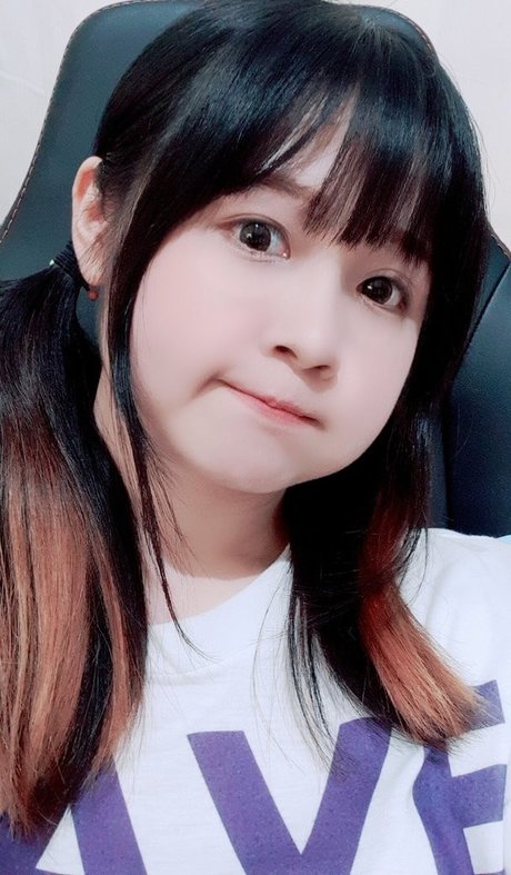 Clarissa Punipun top star img