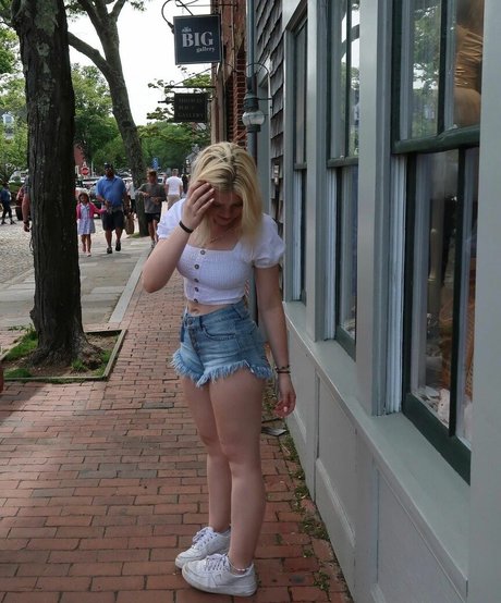 shemale masturbation onlyfans beautiful nude image