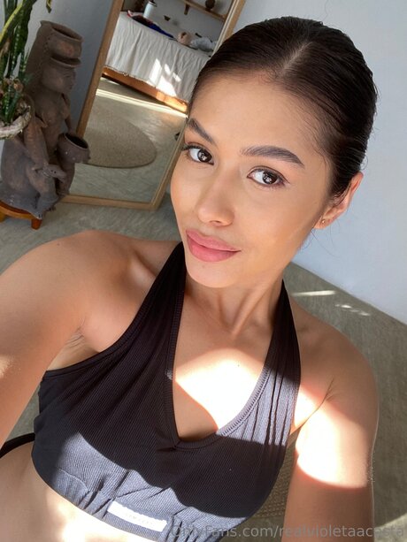 Realvioletaacosta model sexy gallery