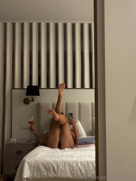 Poly Dolly free actress pic