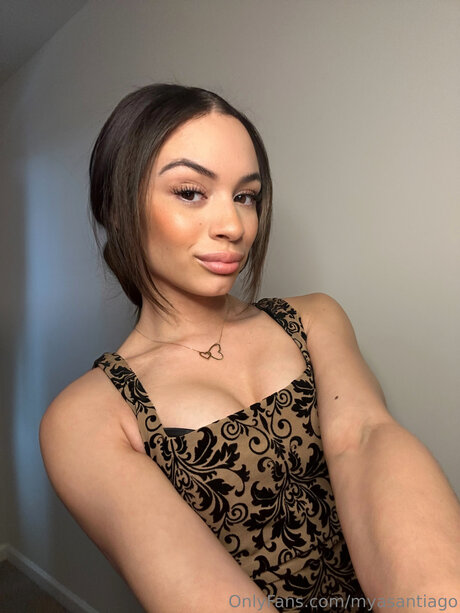 Myasantiago model adult image