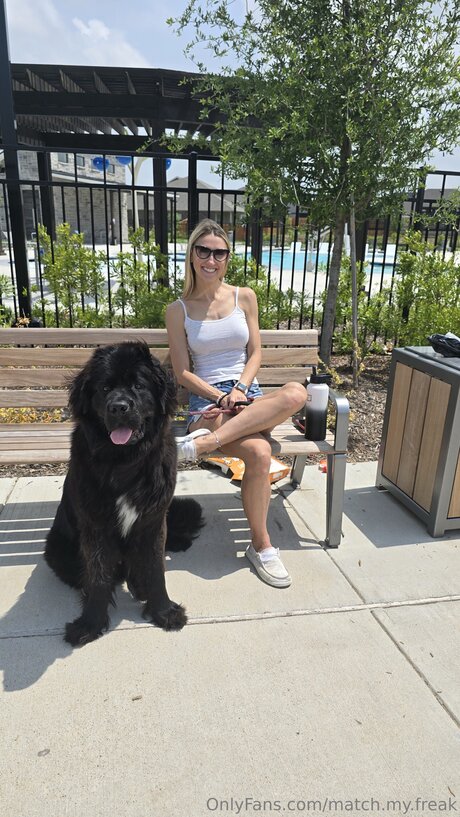 Match My Freak model hot picture