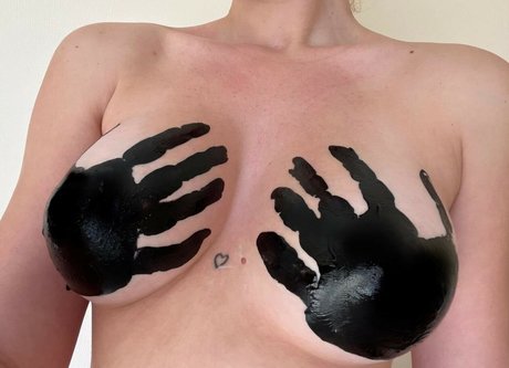 Alienorchp adult actress pictures