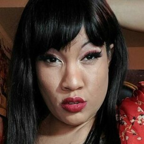 Xanoz star hot picture