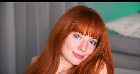 mona elisa pornstar naked image