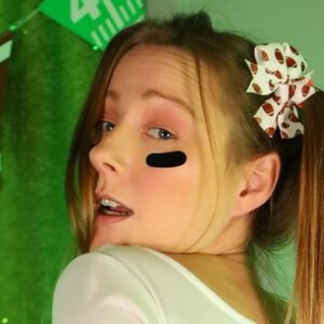 Sexypattycake model art img