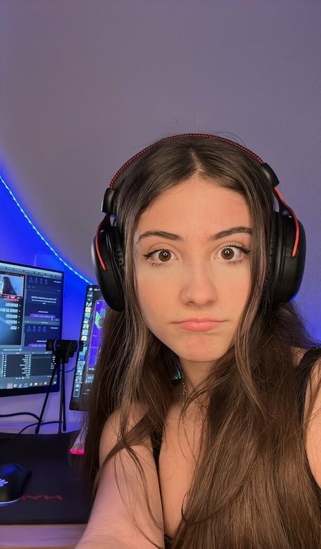 shemale masturbation onlyfans free xxx pictures