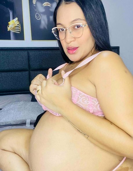 charlottepre high quality model photos