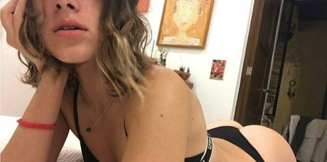 Cremita De Coco nudes actress images