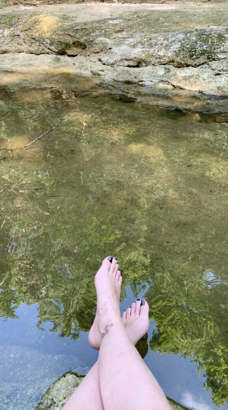 feet tease onlyfans beautiful naked gallery