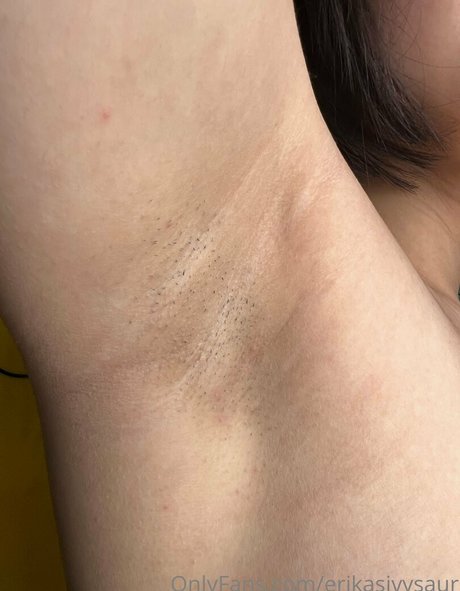 erikasvenusaur star naked gallery