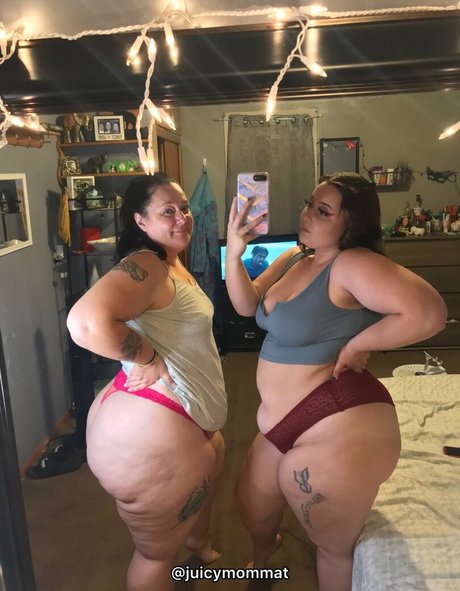 JuicymommaT sexy actress images