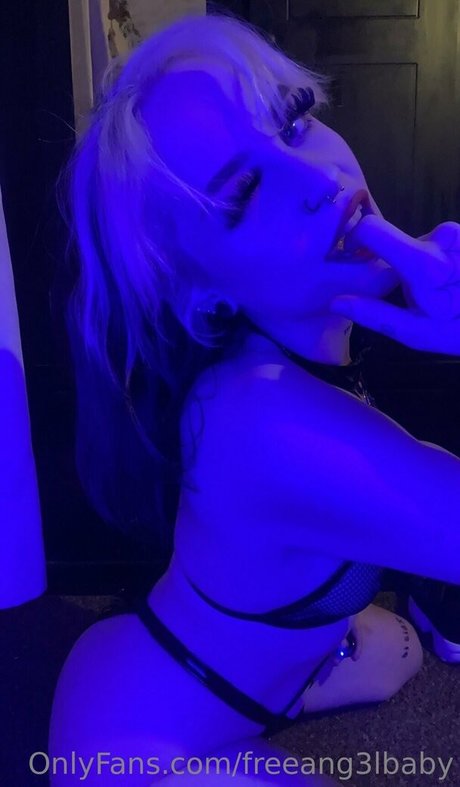 tanned onlyfans xxx gallery