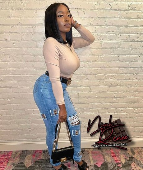 niyahrenee exclusive star pic