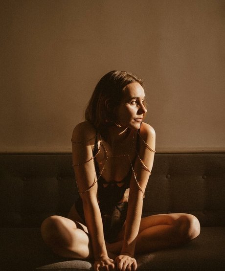 Julia Neyu star sex pictures