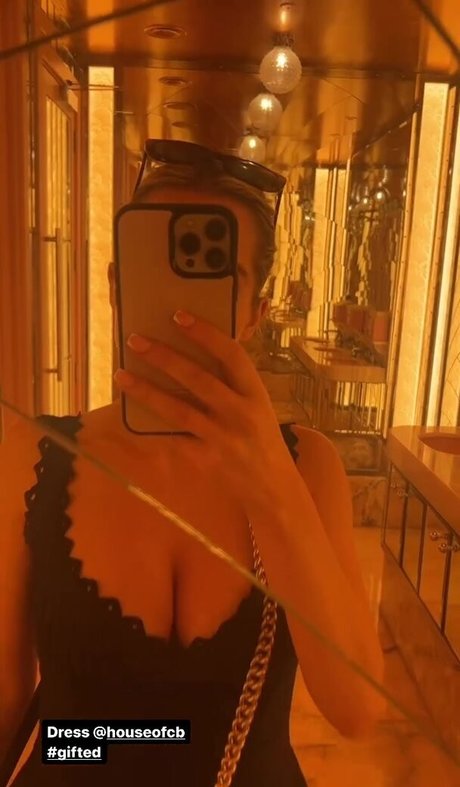 Helen Flanagan star top gallery