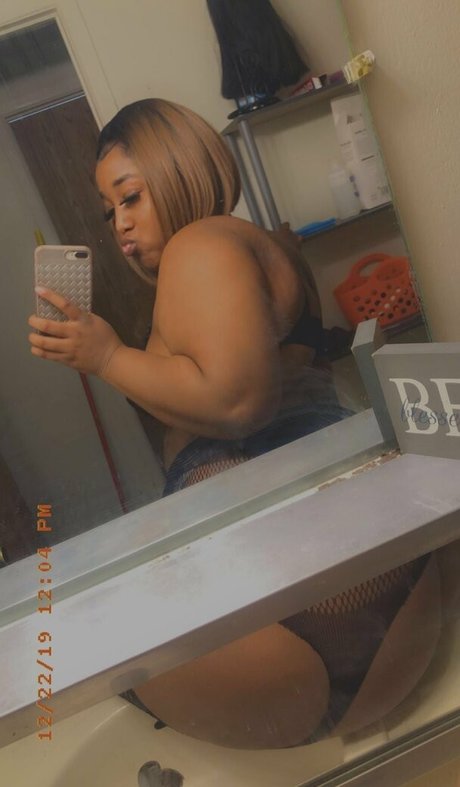 volaprettykitty pornstar nudes pics