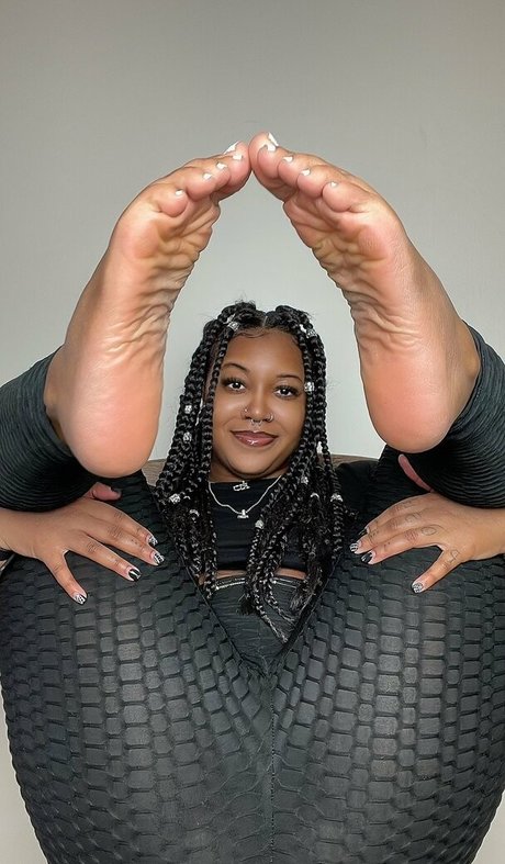 missmcqueenxx model sex photos