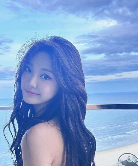 petite slut onlyfans art naked galleries