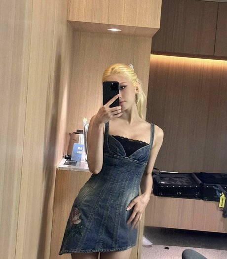 ebony sloppy onlyfans naked gallery