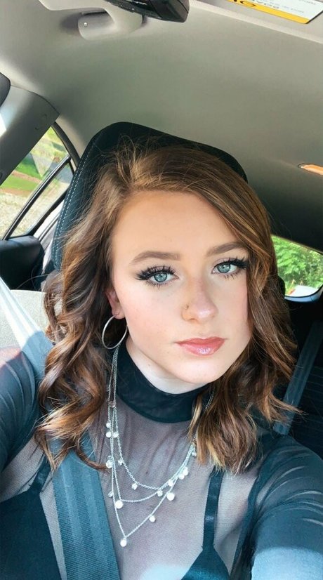 Audra Miller star nice photos