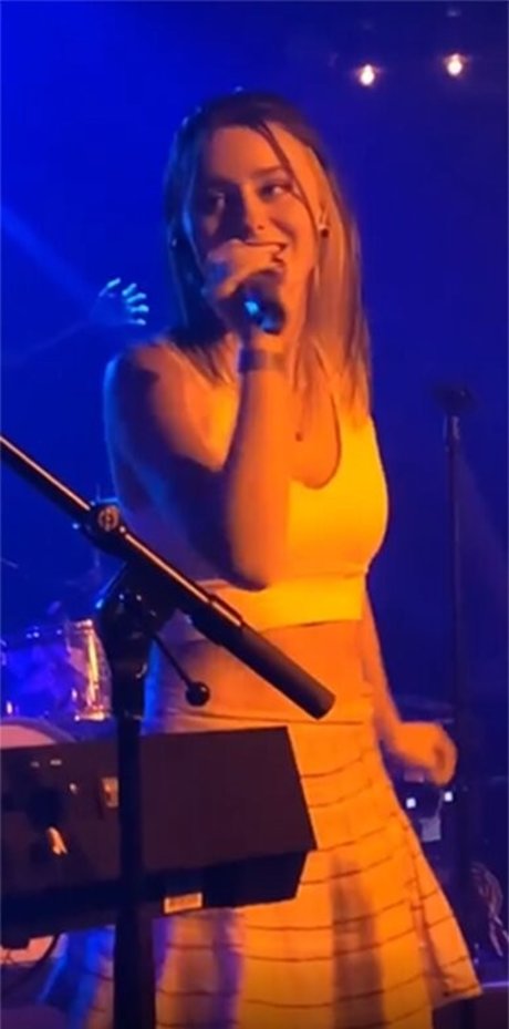 Audra Miller star beautiful photos