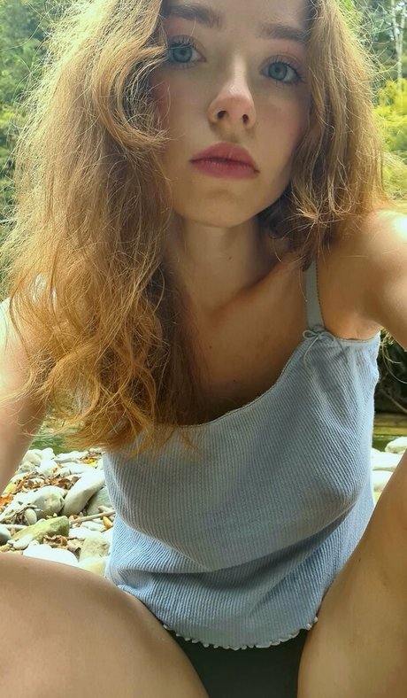 rinaalyys star nudes pictures