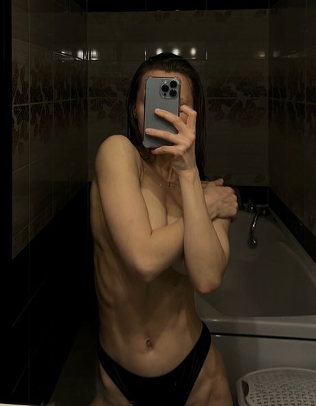 curvy shemale onlyfans free nude pictures