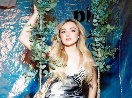 balls onlyfans porno picture