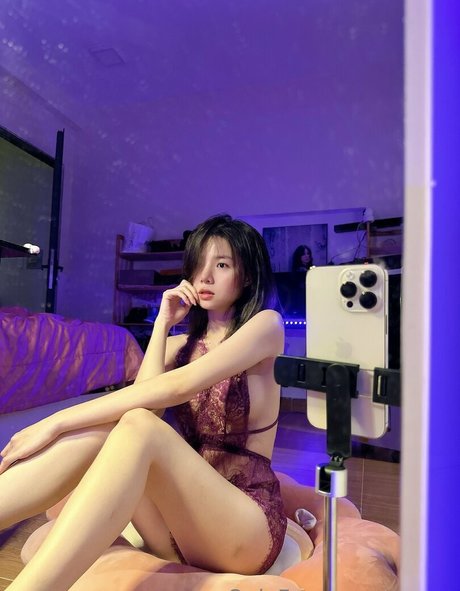 sexy black onlyfans naked photos