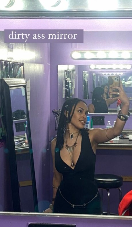 gay influencer onlyfans beautiful images