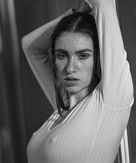 redhead squirt onlyfans naked archive