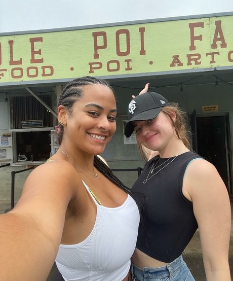 asian influencer onlyfans free gallery