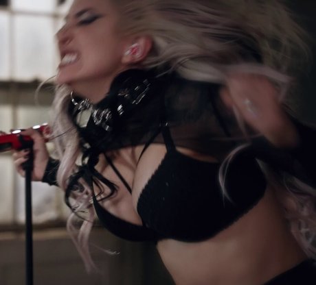 Addie Nicole Amick star hot galleries