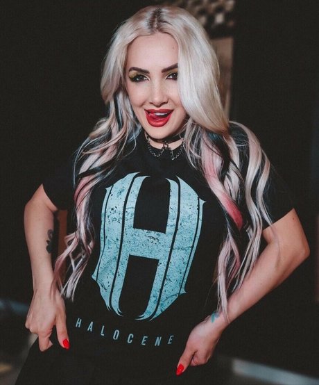 Addie Nicole Amick top actress pic