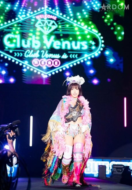 skinny asian onlyfans sexy images