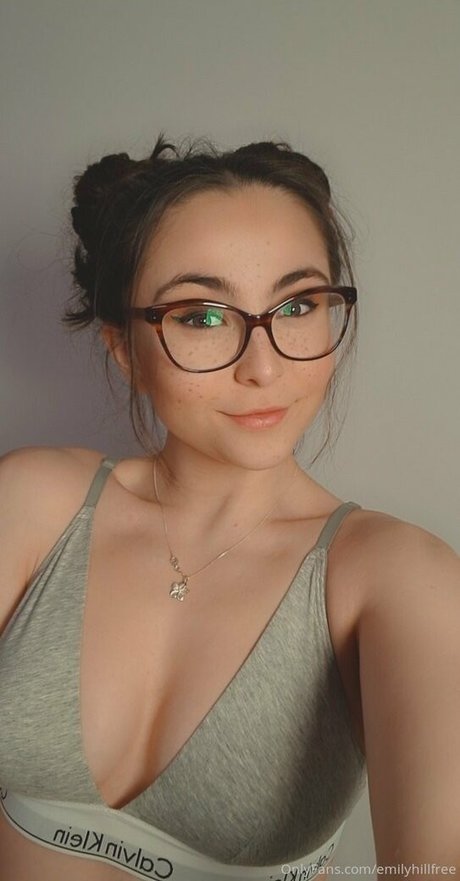 emilyhillfree model hot img