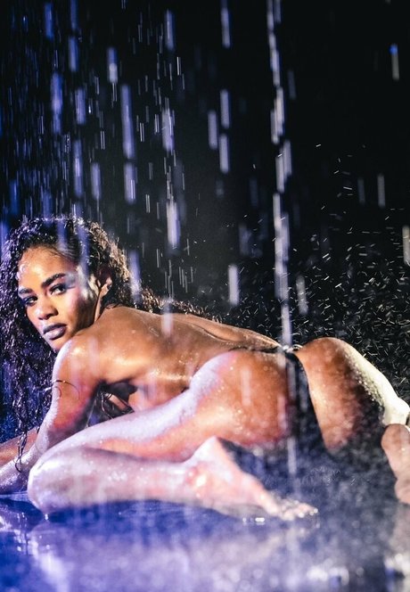 scarlitscandal model pornographic images