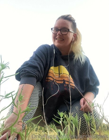 skylarswallows Images