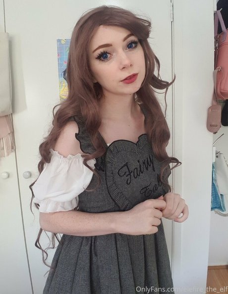 teen young onlyfans hot naked images